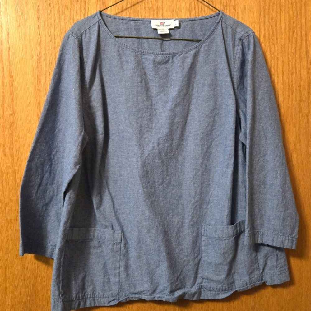 Vineyard Vines Top
